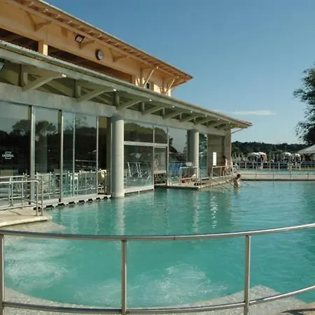 Charming Place With A Fireplace Nearby Saturnia